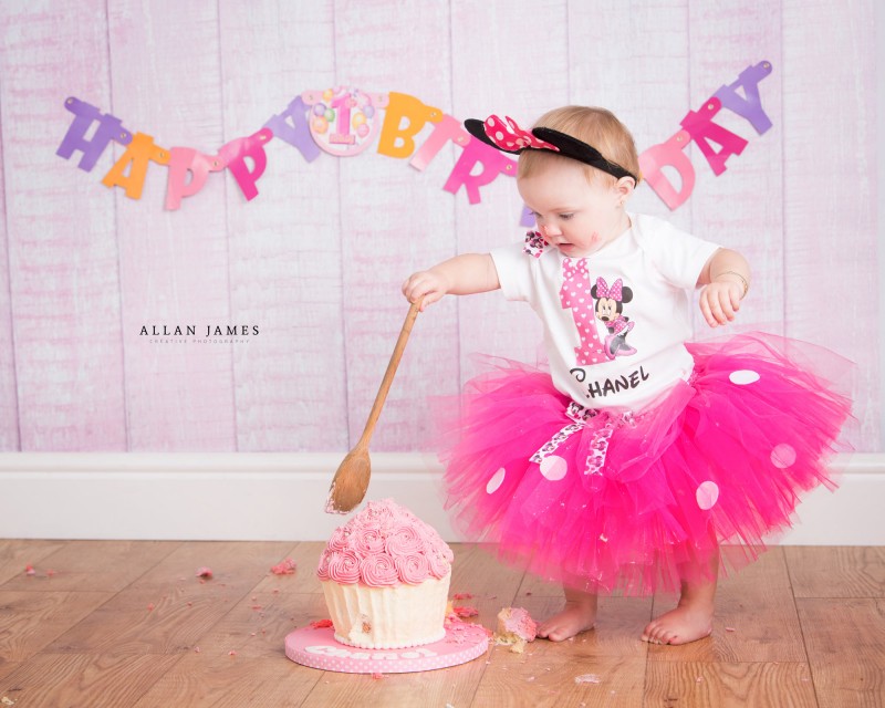 Cake-Smash-Birthday-photography-Bridgend-Porthcawl