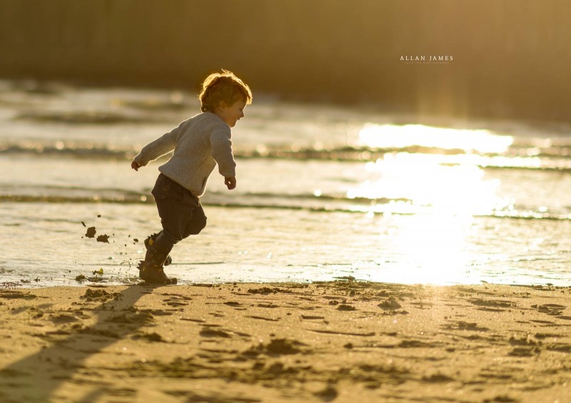 Child-at-play-Bridgend-Porthcawl-Cowbridge-Swansea-Photographer