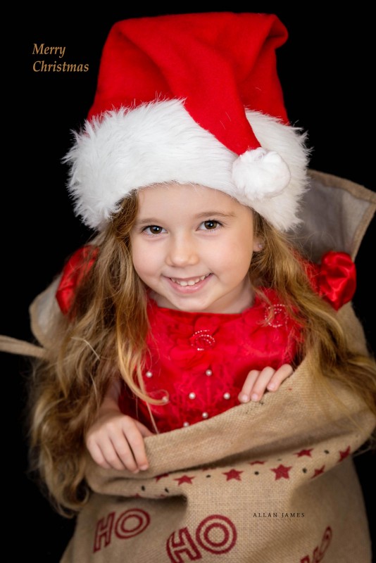 Christmas-shot-cute-girl-bridgend-photographer