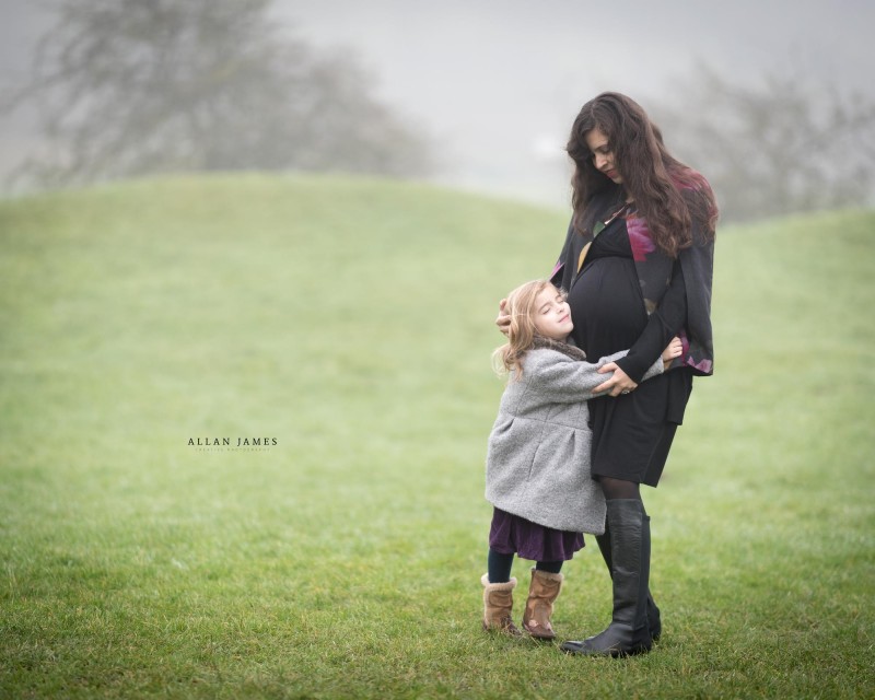 Maternity-photographer-Bridgend-Cardiff-Swansea-Cowbridge-Porthcawl-Pencoed-Allan-James-children-family-photographer