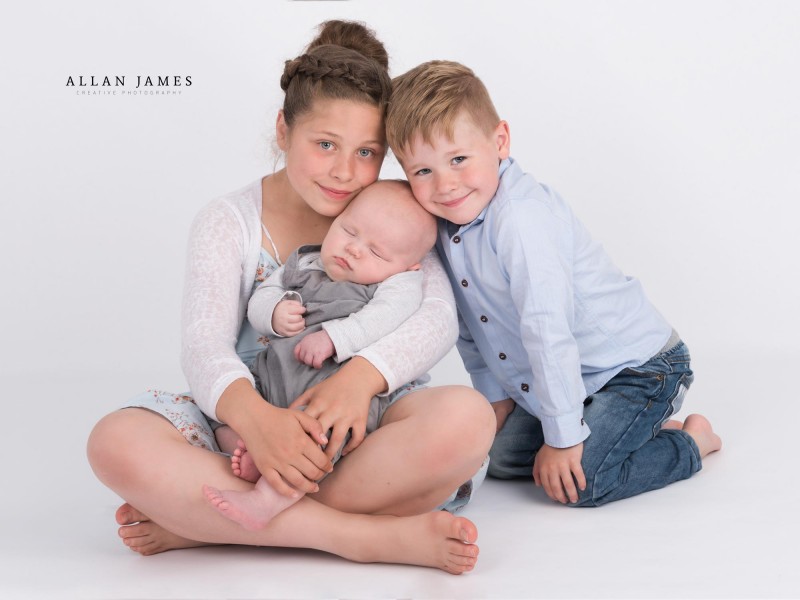 Newborn-Baby-sibling-photography-South-Wales-Bridgend-Porthcawl