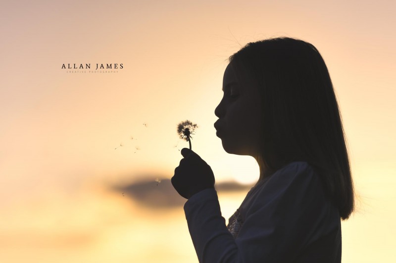 Outdoors natural photographer family children's south wales bridgend