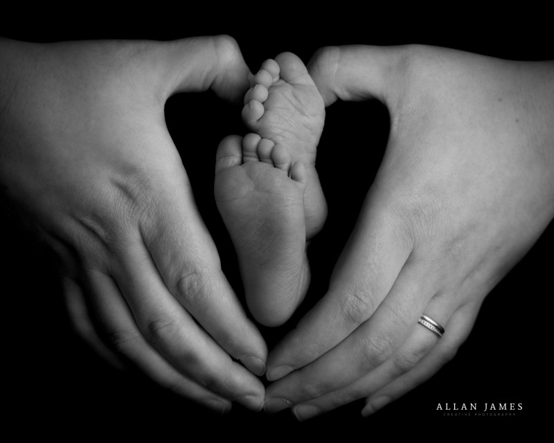 Porthcawl-Newborn-Baby-photographer-Porthcawl-CArdiff-Cowbridge-Swansea-Neath-Port-Talbot-Llantrisant-Pontyclun-based