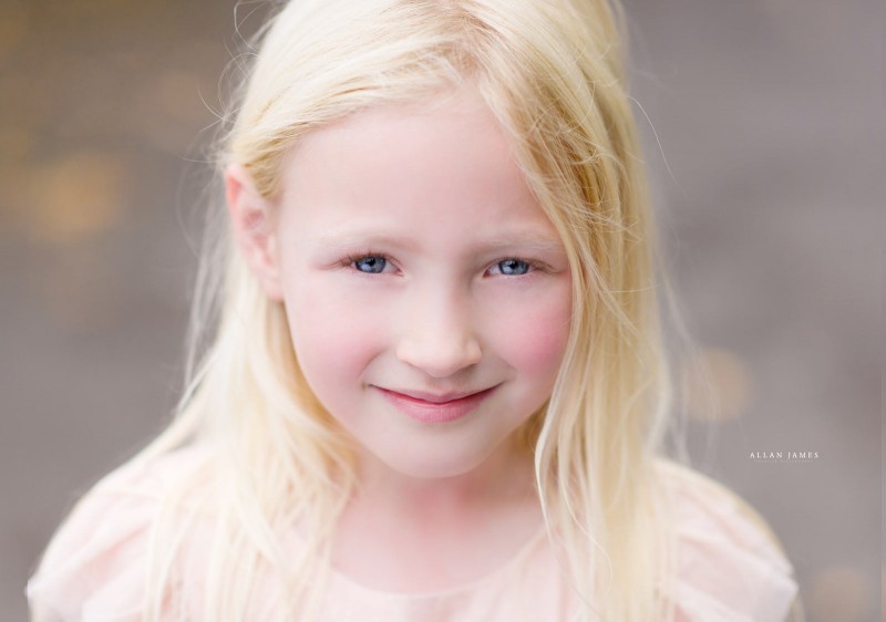 Portrait-girl-bridgend-swansea-porthcawl-photographer