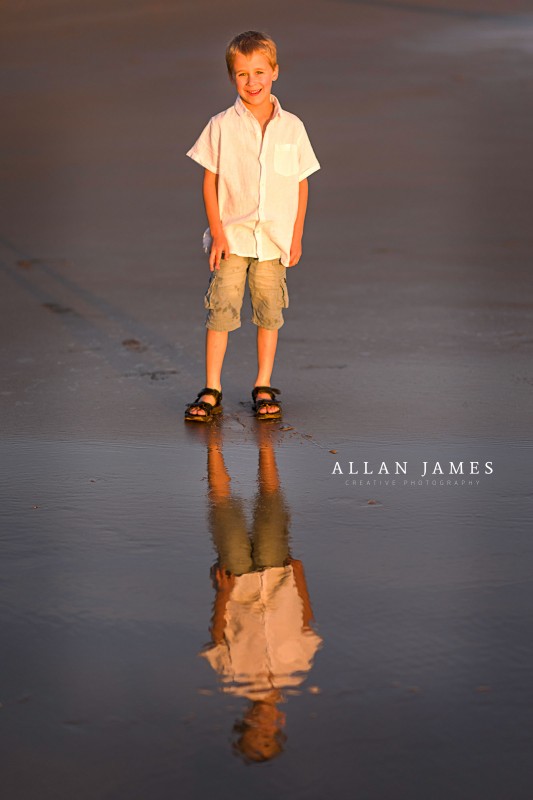 child-bridgenbd-photographer-reflection