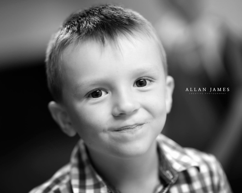 monotone-boy-smile-llantrisant-photographer