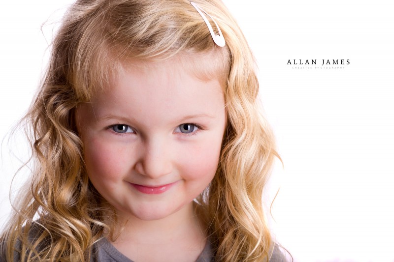 musician's-headshot-children-cardiff-photographer